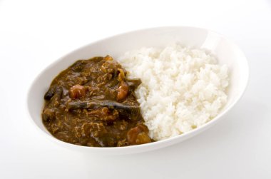 Japon yemeği, patlıcan ve domates körisi