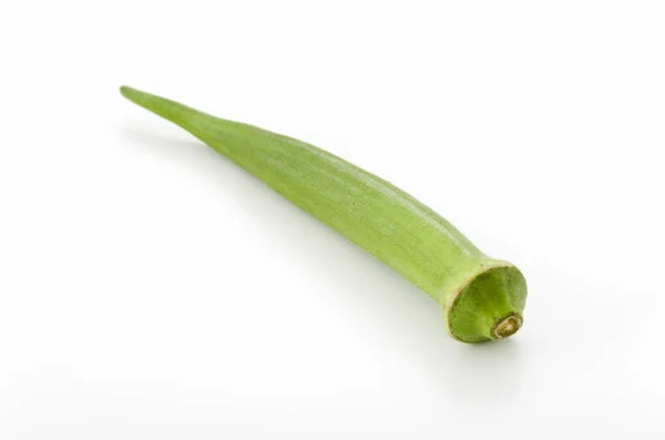 Vers Okra Witte Achtergrond — Stockfoto