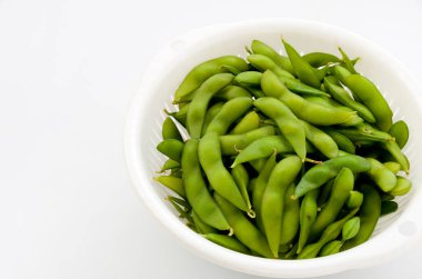 Edamame - Japon yemeği, haşlanmış yeşil soya fasulyesi