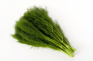 Taze rezene beyaz arkaplanda izole edildi 