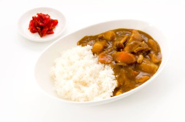 Körili tavuk ve pilav.