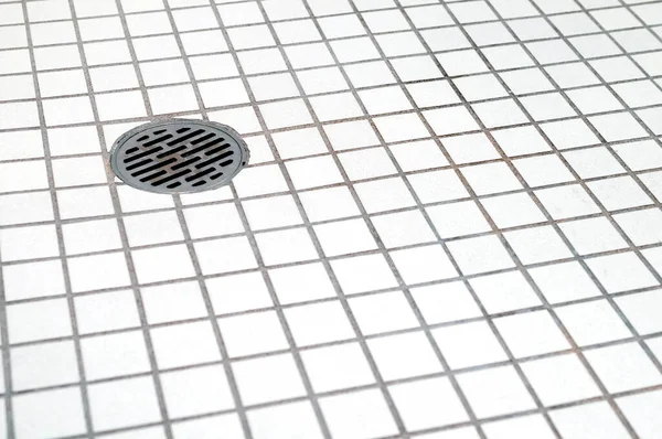 Banyo zemin ve banyo gideri
