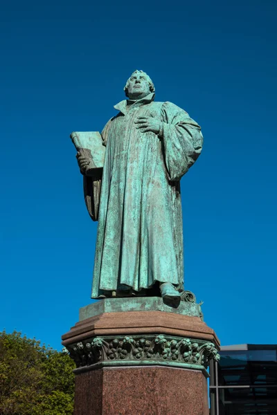 Magdeburg, Almanya Martin Luther heykeli — Stok fotoğraf