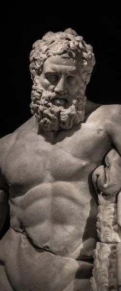 Statue of powerful Hercules, closeup, isolated at black backgrou — Stock Photo, Image