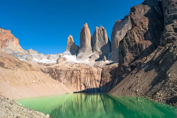 Torres del Paine, Milli Parkı, Patagonya doruklarına