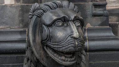 Sfenks Heykeli önünde Katedrali Bremen, Almanya