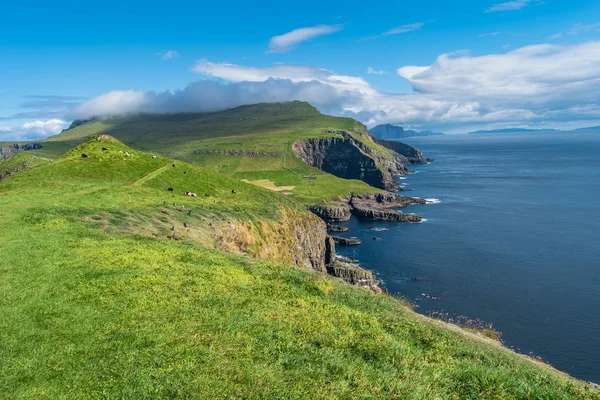 Vista panorámica de las islas Feroe — Foto de Stock