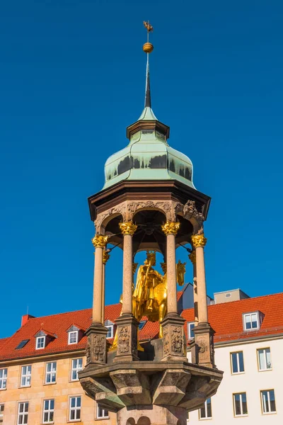 Ryttarstaty av Magdeburger Reiter, kung — Stockfoto