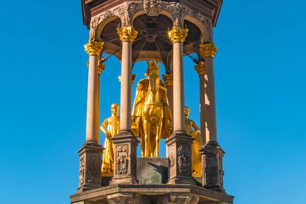 Estátua equestre de Magdeburger Reiter, Rei — Fotografia de Stock