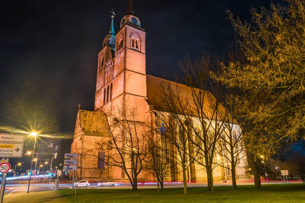 Magdeburg downtown v noci, Německo — Stock fotografie