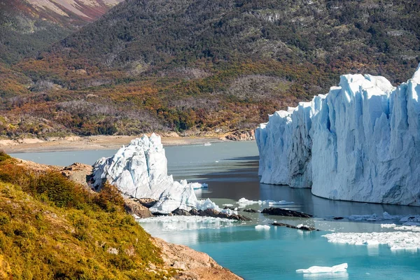 Utsikt över glaciären Perito Moreno i Patagonien — Stockfoto