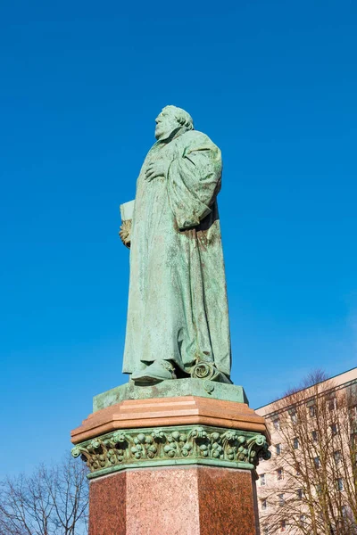 Statua di Martin Lutero a Magdeburgo, Germania — Foto Stock