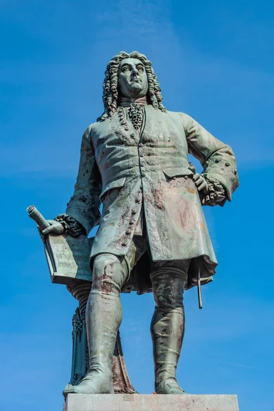 Monumento del famoso compositore tedesco George Frideric Handel a Hal — Foto Stock