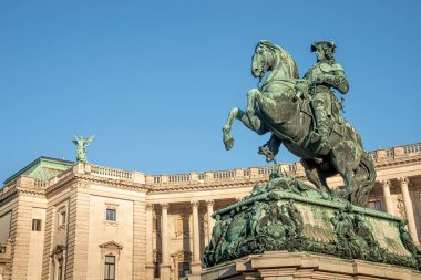 Avusturya, Viyana 'daki Hofburg Sarayı önünde Savoy Prensi Eugene' in heykeli