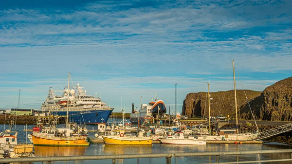 Blick Über Den Sonnenuntergang Stykkisholmur Stykkish Innenstadt Und Hafen Mit — Stockfoto