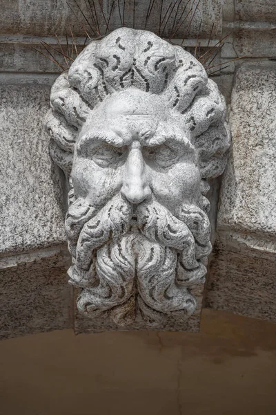 Портрет Старинной Скульптуры Старого Венецианского Бородатого Человека Венеции Италия — стоковое фото