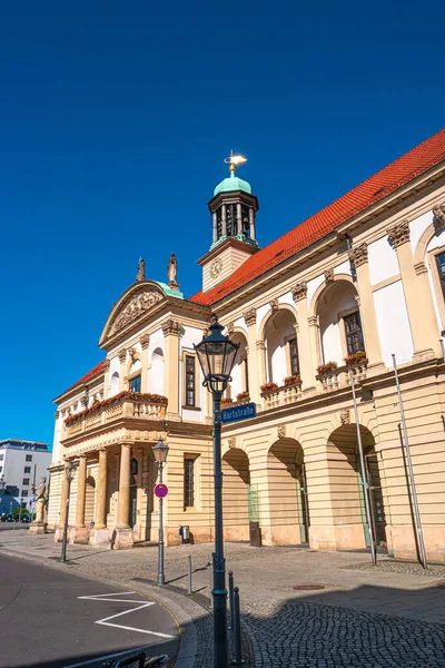 Ratusz Rathaus Przy Placu Alter Markt Magdeburgu Błękitnym Niebie Słonecznym — Zdjęcie stockowe