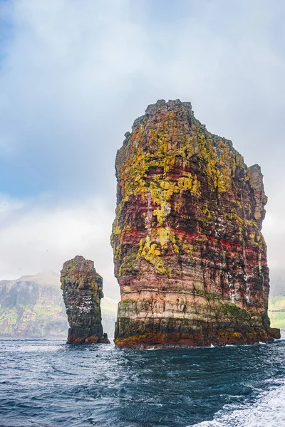 Міфічні Фарерські Острови Посеред Атлантичного Океану — стокове фото