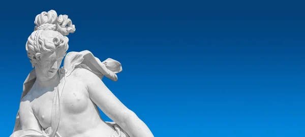 Bannière Avec Vieille Statue Femme Ère Renaissance Sensuelle Fond Bleu — Photo