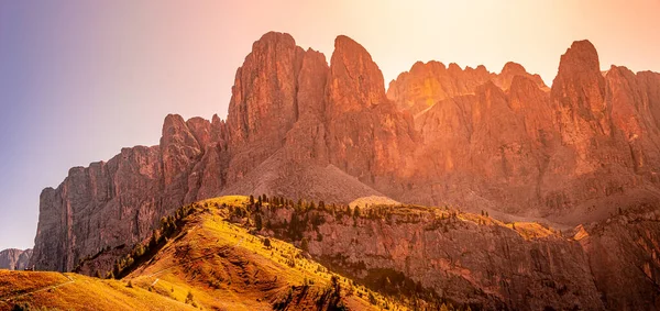 Prachtige Zonsondergang Boven Brunecker Turm Dolomieten Pieken Van Maten Van Stockfoto