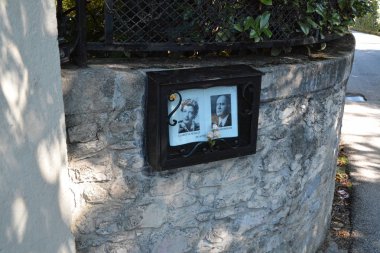 Pics of Benito Mussolini and Claretta Petacci at the place they were killed clipart