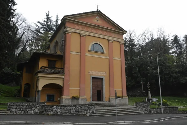 Εκκλησία Της Santa Maria Πράτο Οθόνες Longon Segrino Κόμο Λομβαρδία — Φωτογραφία Αρχείου