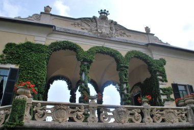 Bahçe ve dış Villa del Balbianello, Lenno - Tremezzina, Como, Lombardiya, İtalya, 2 Haziran 2012.