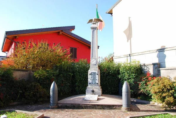 Меморіал Війни Bariano Бергамо Ломбардія Італія — стокове фото