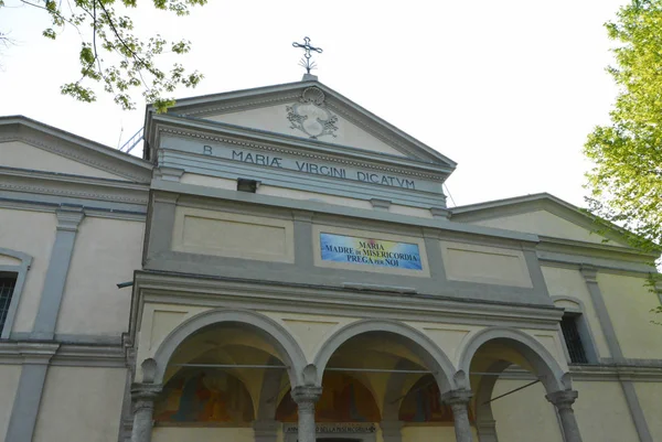 Sanktuarium Matki Boskiej San Lorenzo Guanzate Como Lombardia Włochy Kwietnia — Zdjęcie stockowe