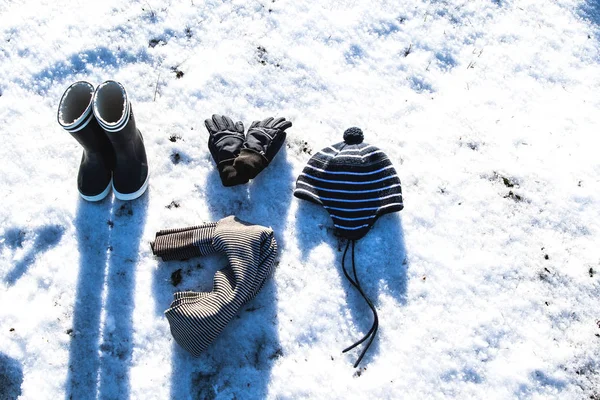 Kar üzerinde döşeme Kış Dişli