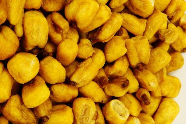 Kavrulmuş mısır tohumları