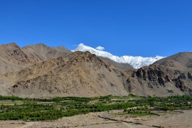 Ladakh Indus Vadisi'nde görünümü