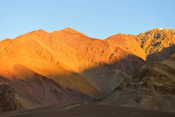 Sonnenuntergang in ladakh — Stockfoto
