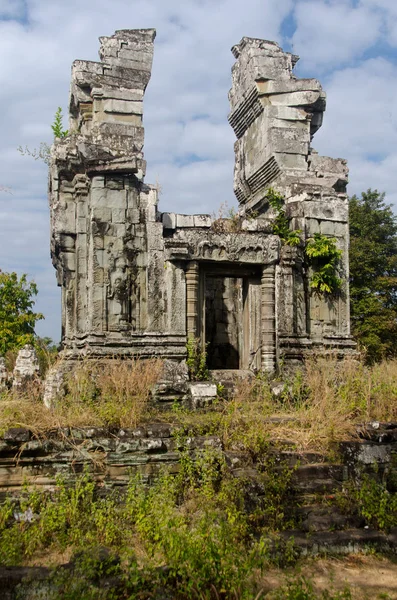 Phnom Bok kalıntıları