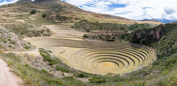 Moray Sitio Arqueológico Inca Que Consiste Terrazas Concéntricas Excavadas Paisaje — Foto de Stock