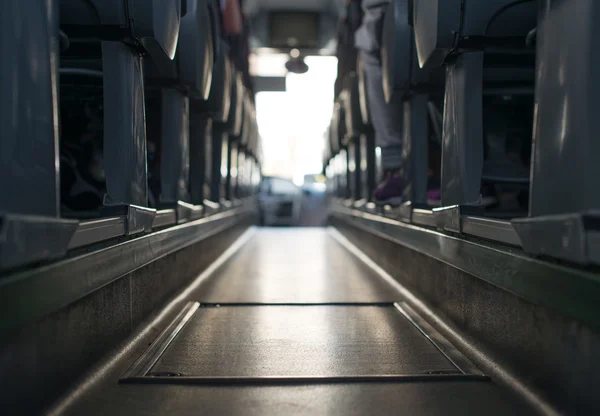 乗客とバス内からの眺め. — ストック写真