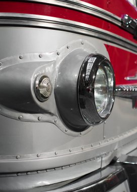 Retro otobüs Far görünümünü yakın çekim.