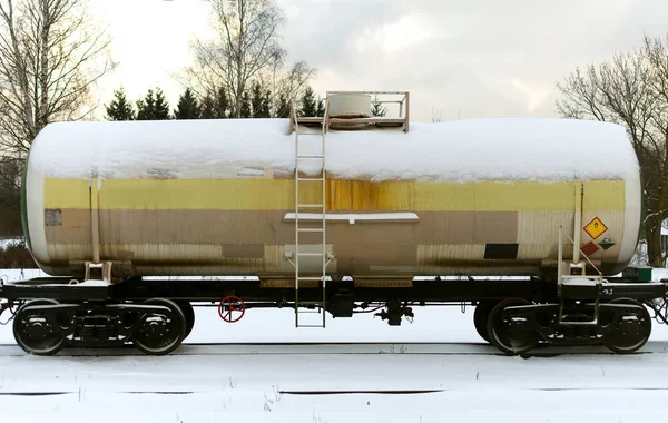 オイルと鉄道タンク貨車. — ストック写真