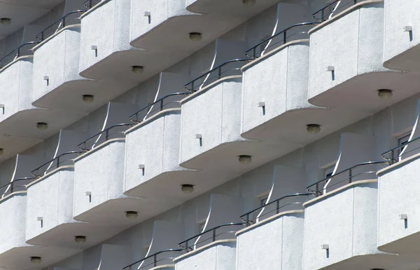 Exterior design. Many hotel balconies. — Stock Photo, Image