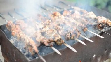 Izgara lezzetli kebab.