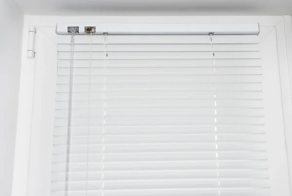 Windows with white venetian blinds. — Stock Photo, Image