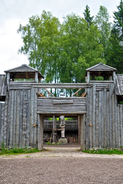 Vikings aldeia na Estónia . — Fotografia de Stock