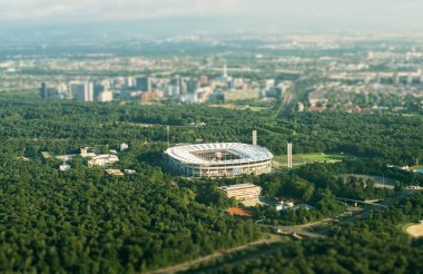 Waldstadion spor stadyum Frankfurt am Main, Almanya için havadan görünümü.
