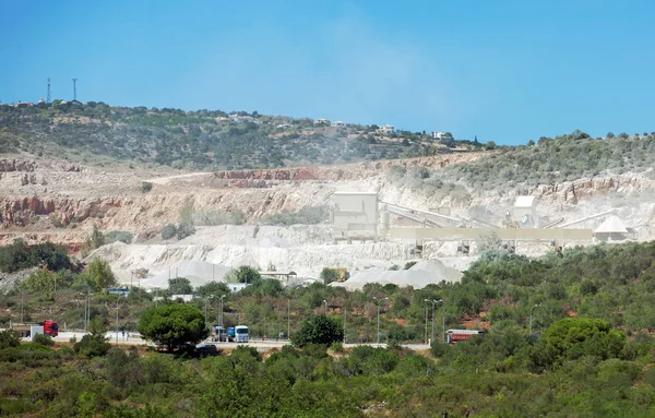 Planta para la producción de cemento y cal . — Foto de Stock