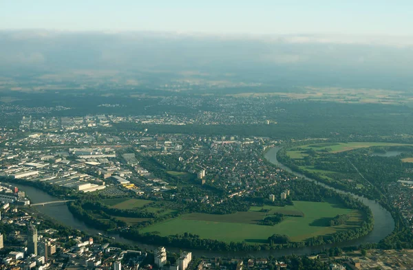 Aerial view of Fechenheim, Frankfurt am Main, Germany. — Stock Photo, Image