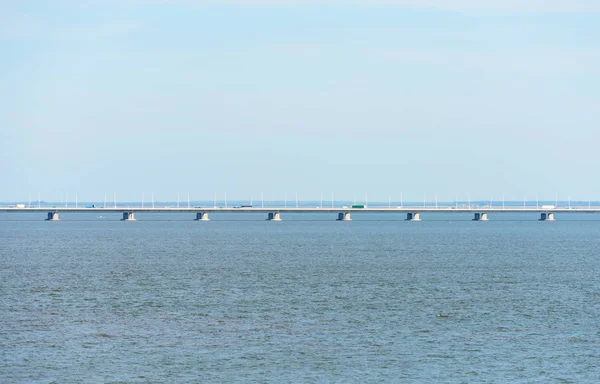 Vasco da Gama-bron i Lissabon, Portugal. — Stockfoto