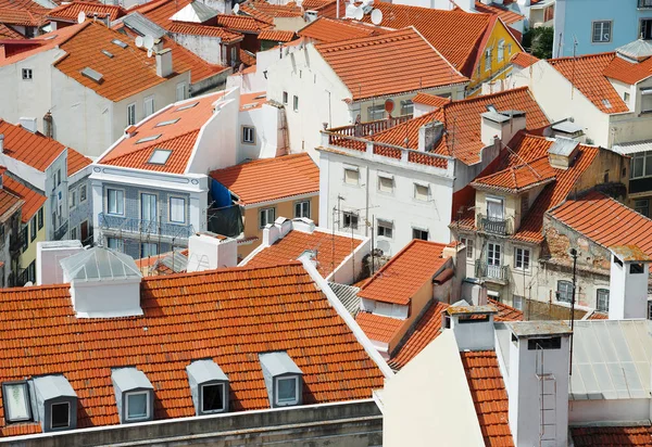 Vista de la ciudad vieja de Lisboa . — Foto de Stock