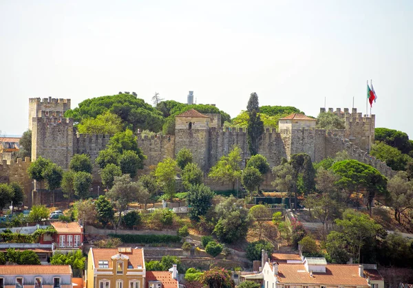 Castle of St. George in Lisbon, Portugal. — Stock Photo, Image