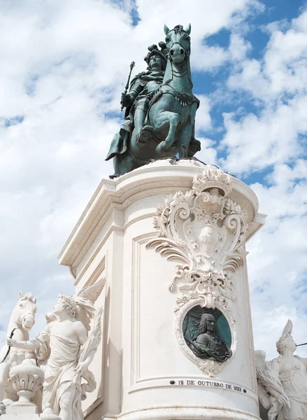 Standbeeld van Dom Jose in Lissabon. — Stockfoto