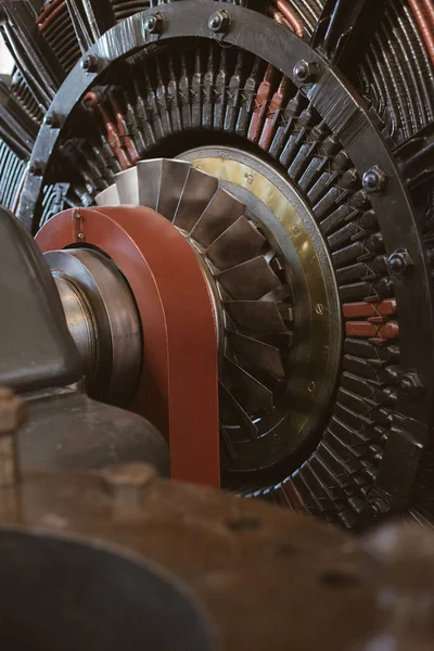 Engine. Part of old power plant. — Stock Photo, Image